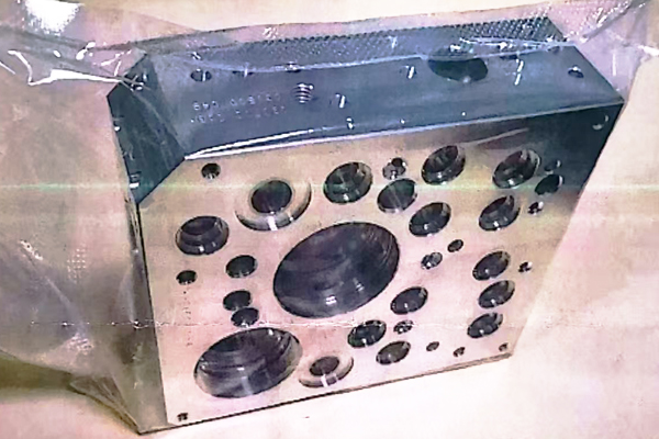 液壓?jiǎn)卧倔w218 液壓?jiǎn)卧倔w218